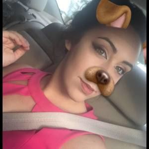 Meet your Posher, Claudia